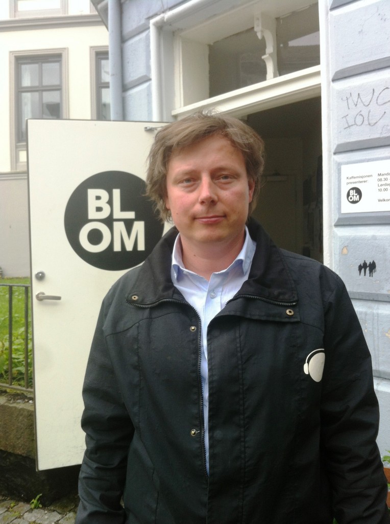 Etter et hyggelig møte på Cafe Blom på "høyden" i Bergen.