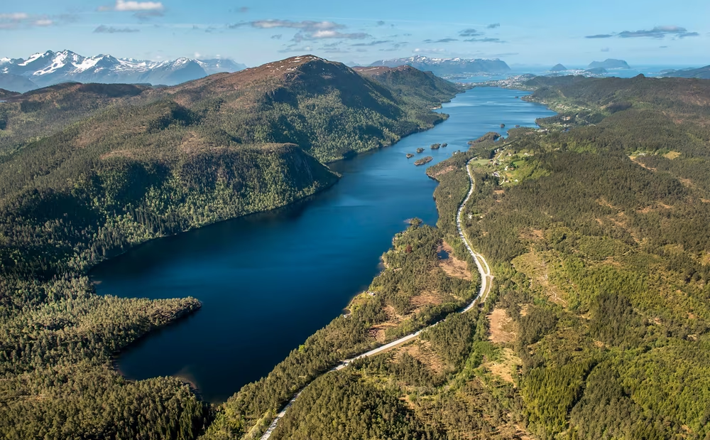 Bilde av Brusdalsvatnet Fotograf Ståle Wattø