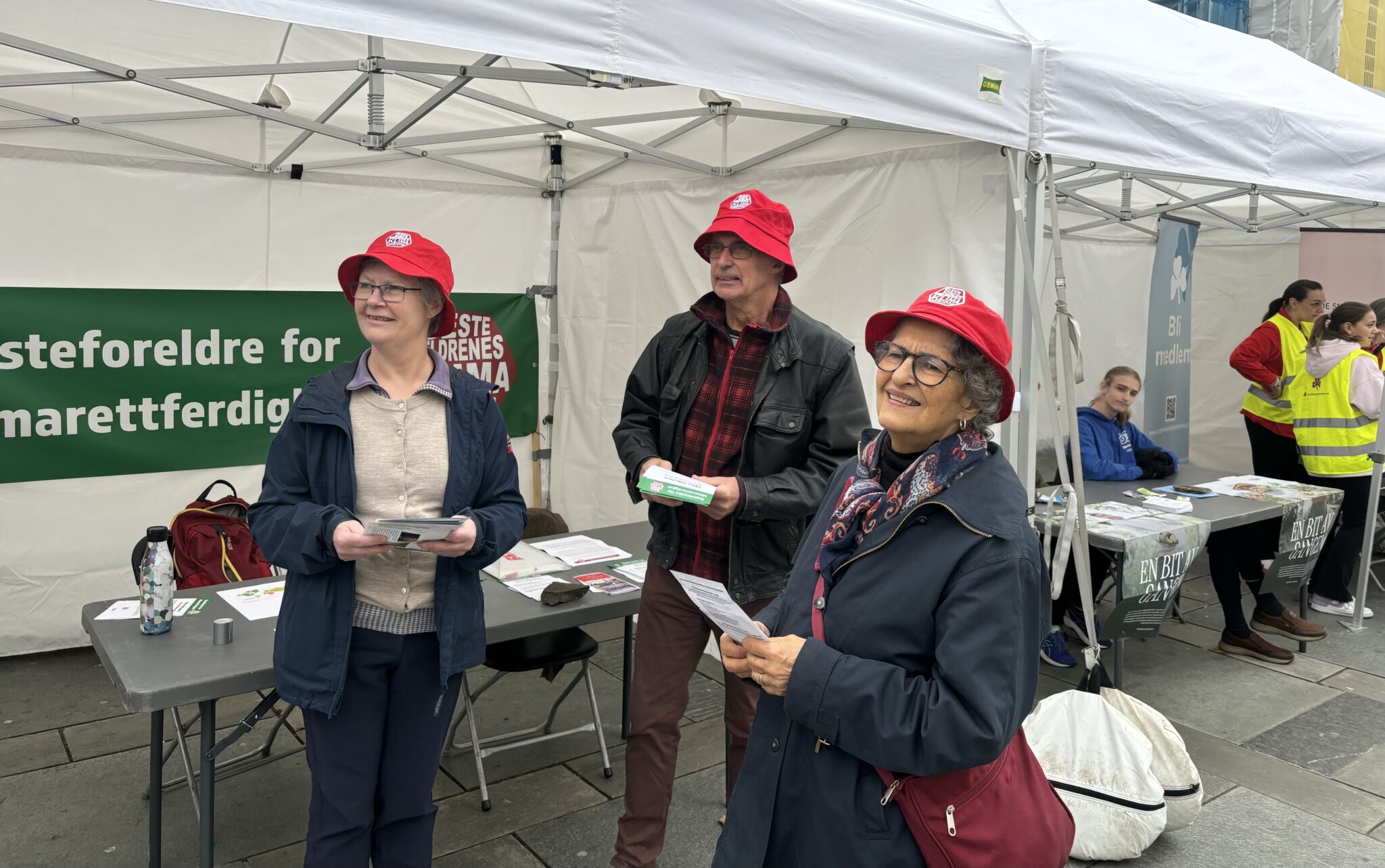 Det handler om å dele besteforeldre for en ansvarlig