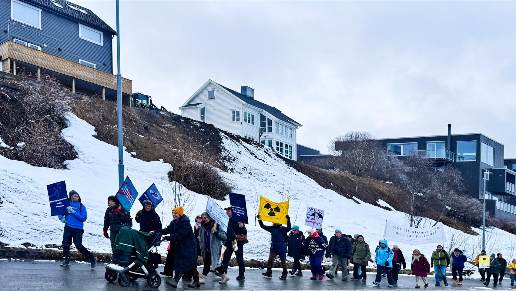 Påskemarsj mot atomvåpen foto Inger Pauline Landsem