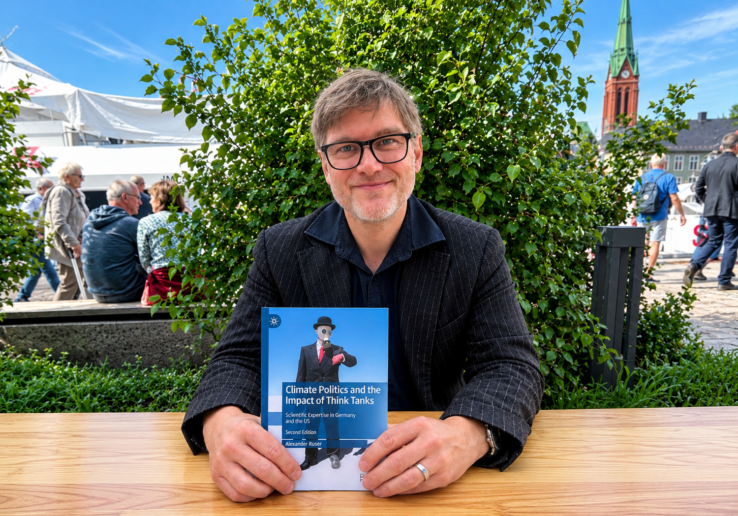 ruser med bok
